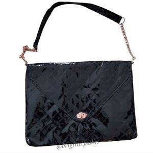 KIM KARDASHIAN Black Envelope Shoulder Bag